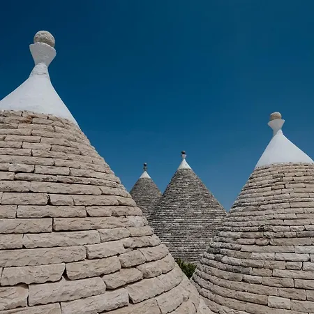 Trulli D'autore 住宿加早餐酒店 马丁纳弗兰卡
