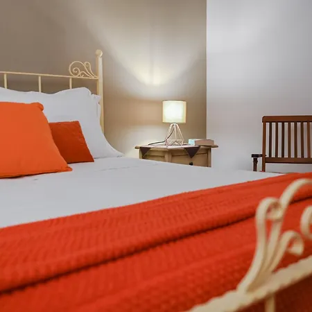 Trulli D'autore Bed & Breakfast 3*