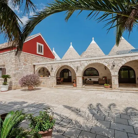Trulli D'autore 4* 马丁纳弗兰卡