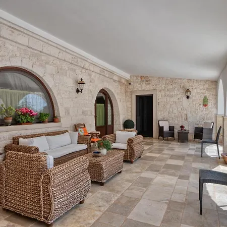 Trulli D'autore 4*