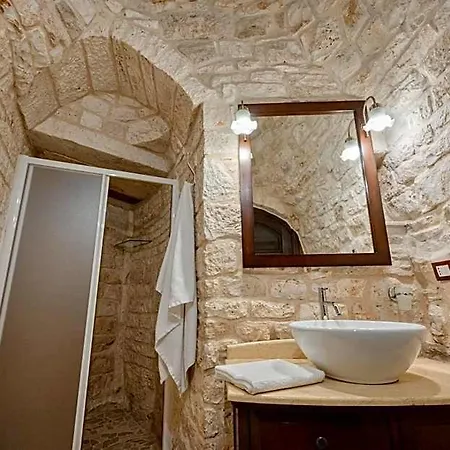 Trulli D'autore Bed & Breakfast