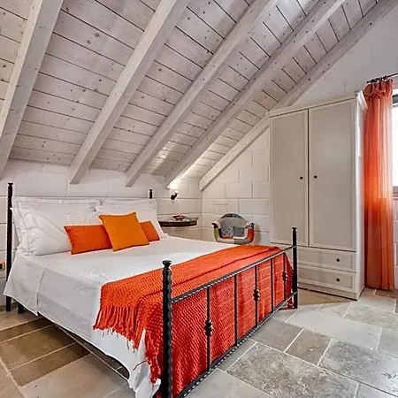 Trulli D'autore Bed & Breakfast