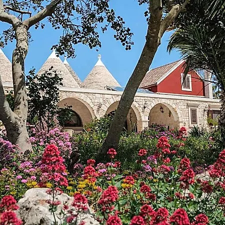 Trulli D'autore 4*