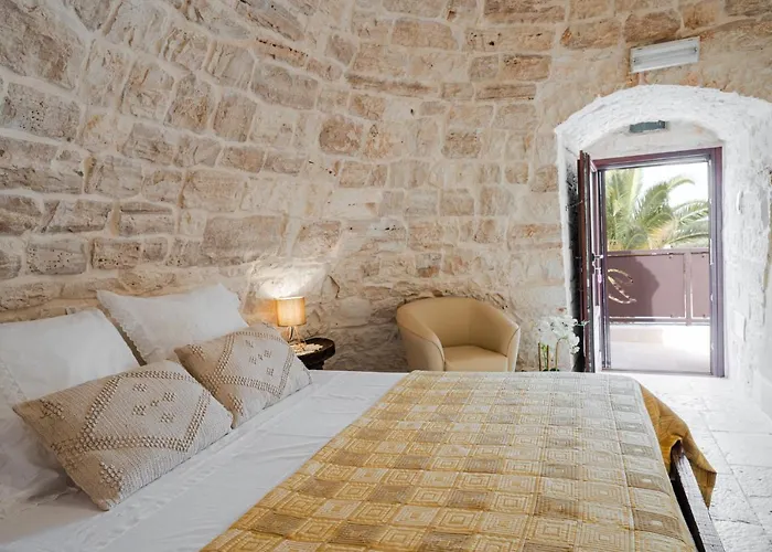 Trulli D'autore לינה וארוחת בוקר